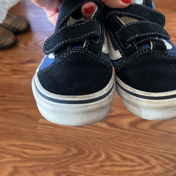 Vans size 2.5 kids - Picture 3 of 3